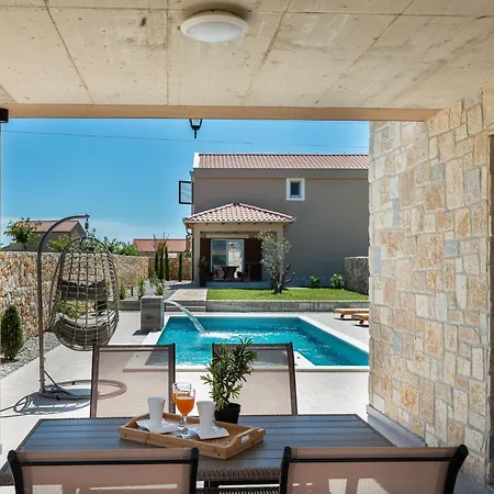 Neue Mit Schwimmbad- Sauna By Interhome Apartamento Privlaka (Zadar)