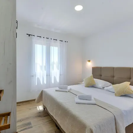 Neue Mit Schwimmbad- Sauna By Interhome Apartamento