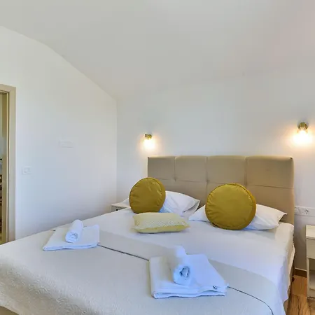 Neue Mit Schwimmbad- Sauna By Interhome Apartamento Privlaka (Zadar)