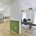 Apartment Neue Mit Schwimmbad- Sauna By Interhome Privlaka (Zadar)